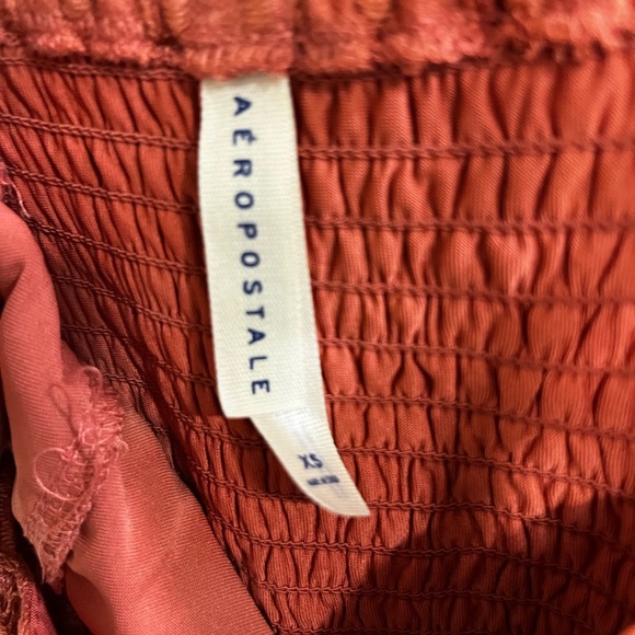 Lace patterned coral dress - Picture 2 of 4